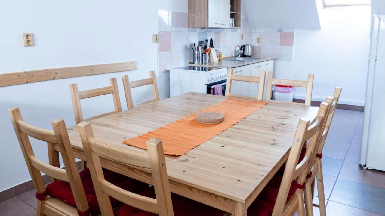 Apartman Cabernet Velké Pavlovice Eksteriør billede