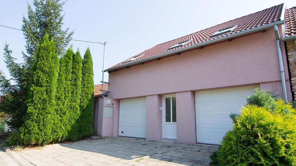 Apartman Cabernet Velké Pavlovice Eksteriør billede