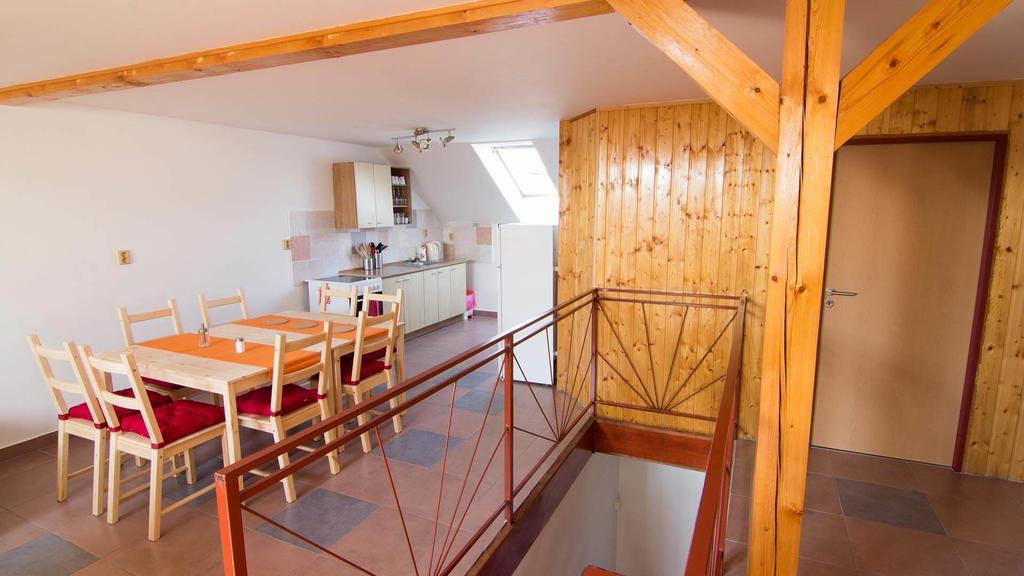 Apartman Cabernet Velké Pavlovice Værelse billede